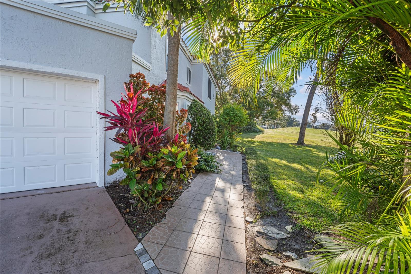 2649 Albion Avenue, FL