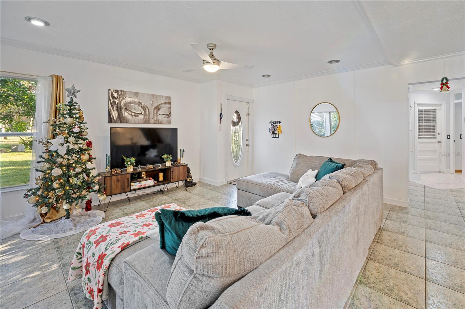 2649 Albion Avenue, FL