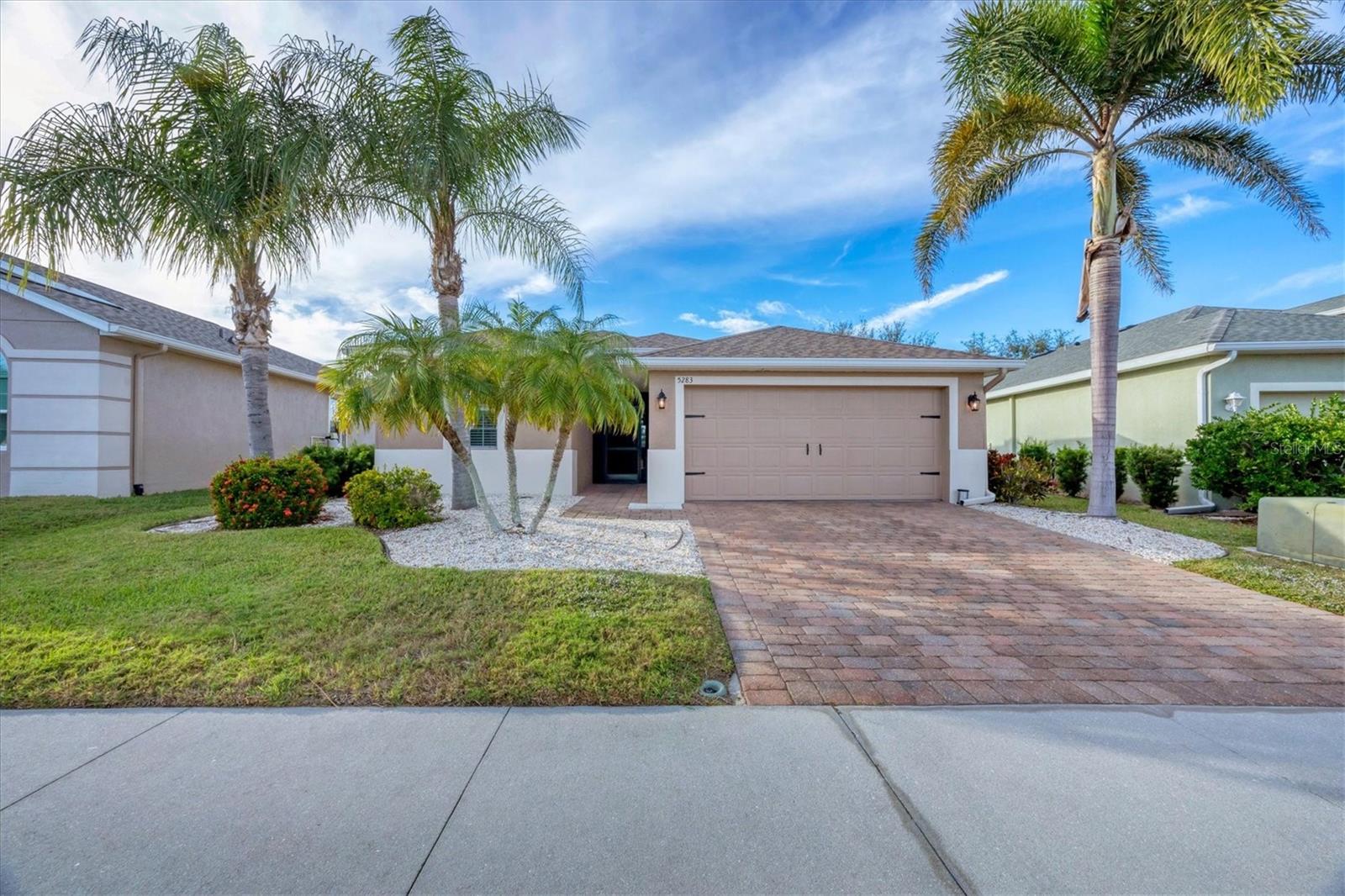 5283 Canyonland Way, FL