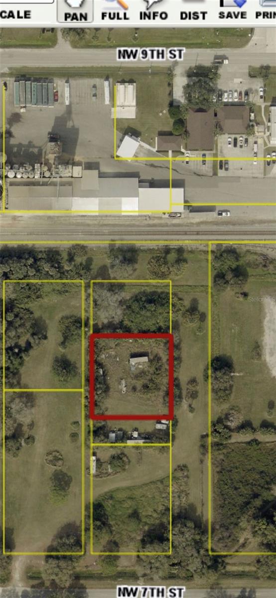 711 4th Avenue, FL