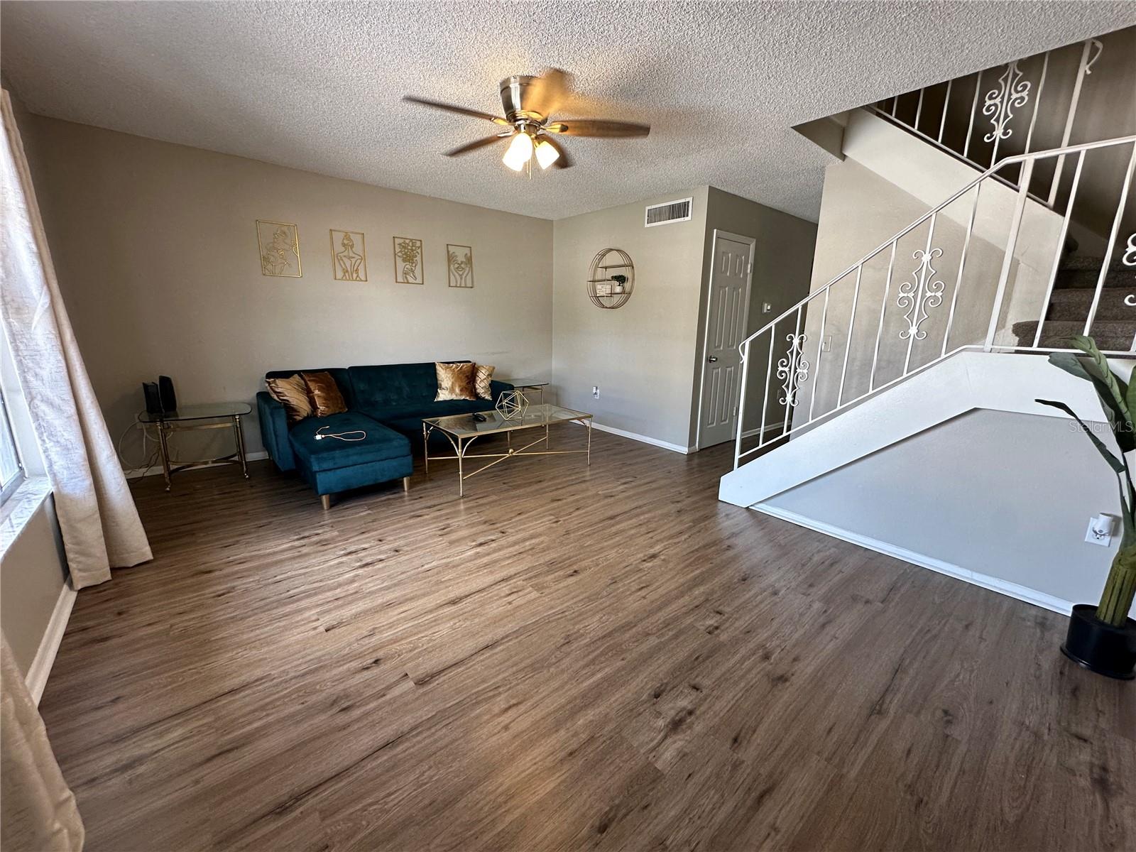 6060 Village Circle, FL