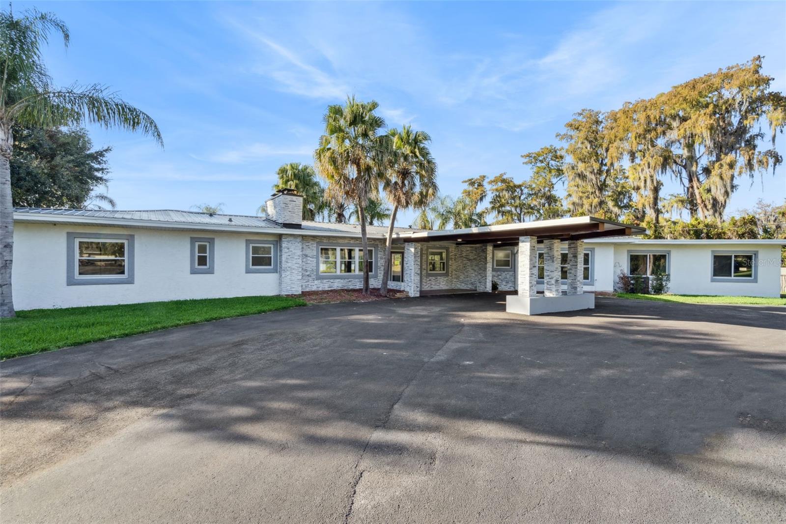5526 Parkdale Drive, FL