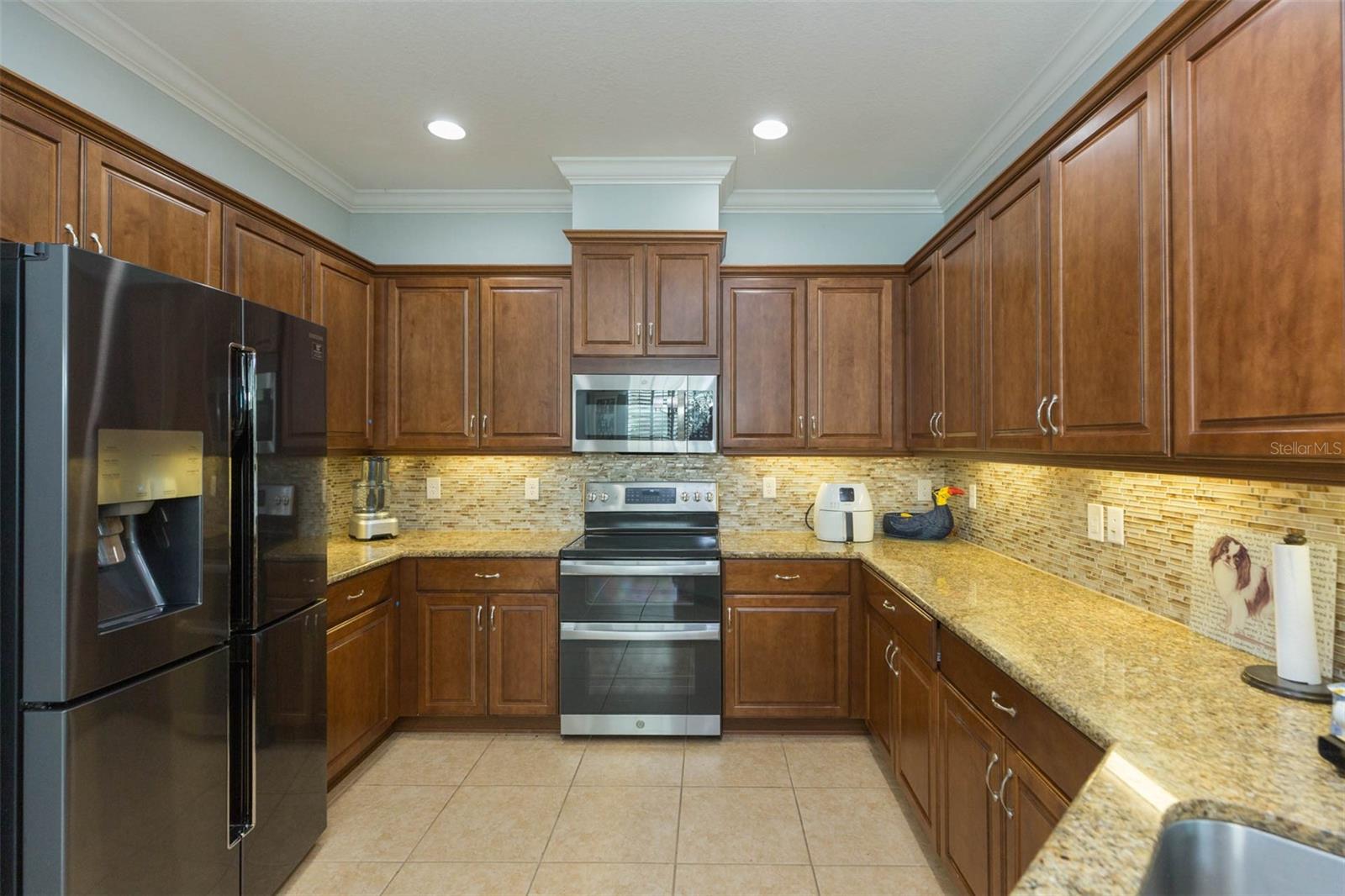 712 Chipper Drive, FL