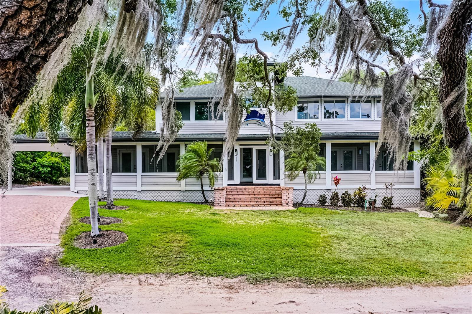311 E 8th Ave, FL