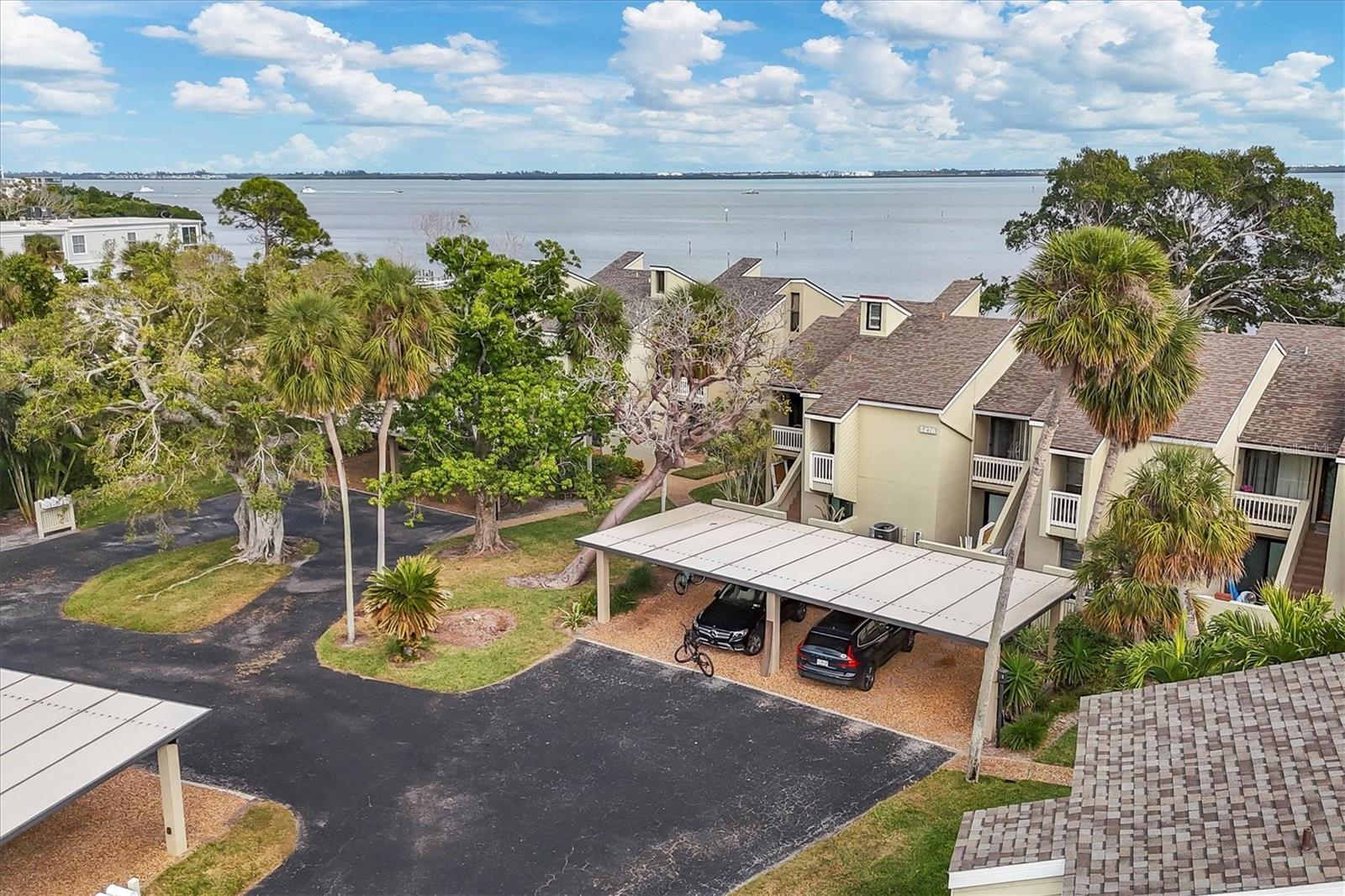 5270 Gulf Of Mexico Dr #508, FL