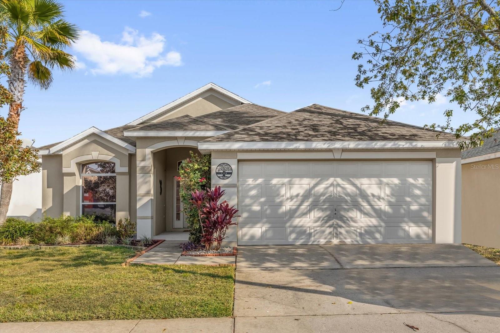 1154 Bloomingdale Drive, FL