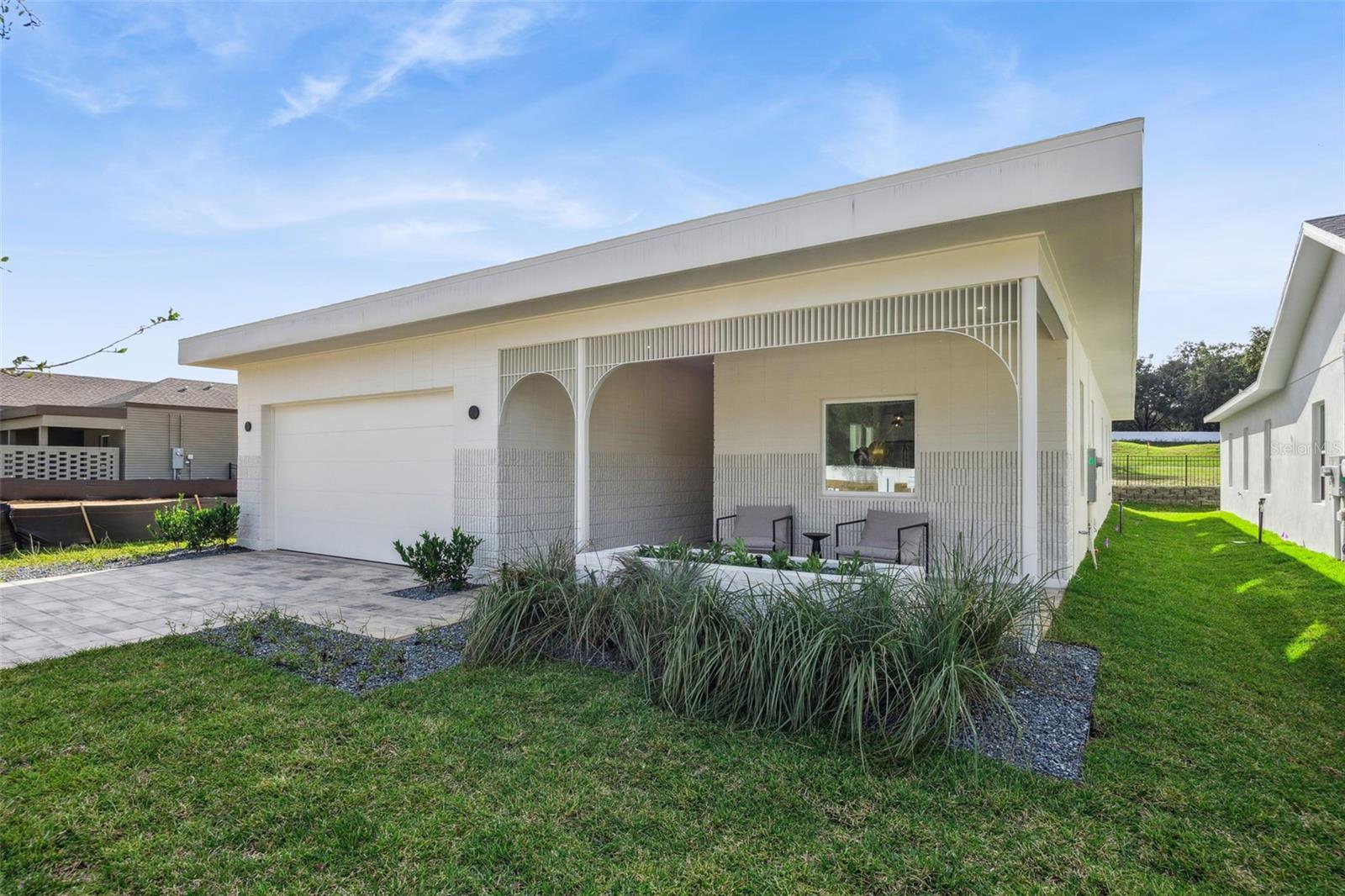 438 Skyfield Ct, FL