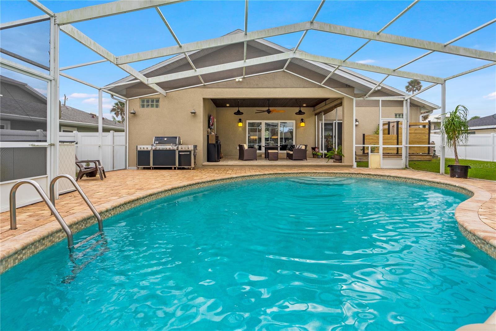 432 Palm Avenue, FL