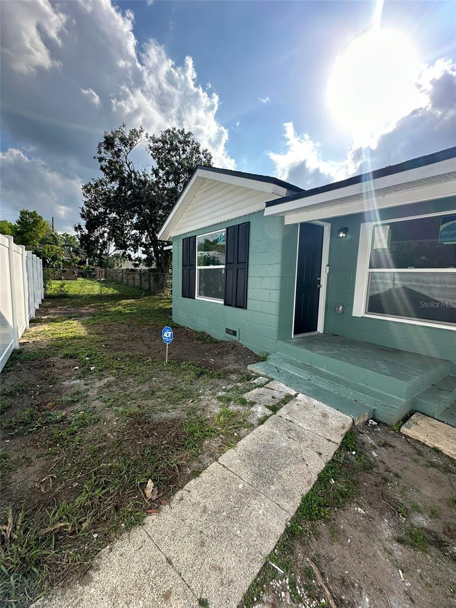2015 Laurel Street, FL