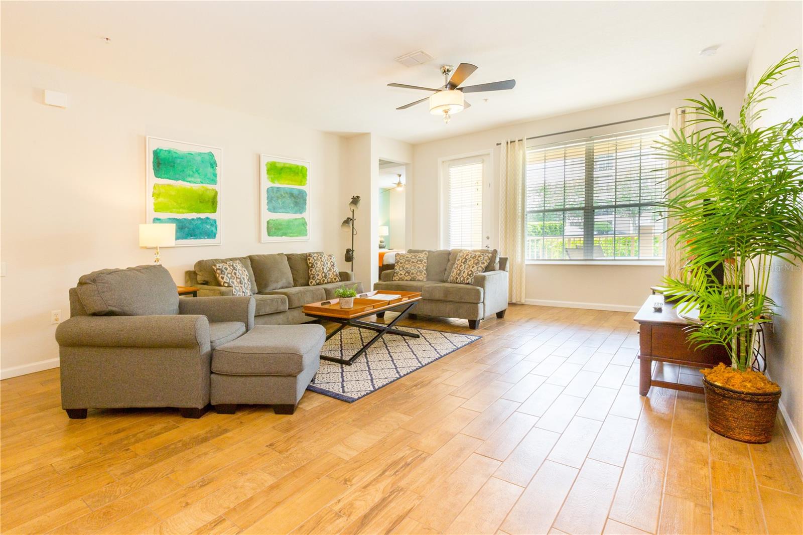 5025 Shoreway Loop, FL