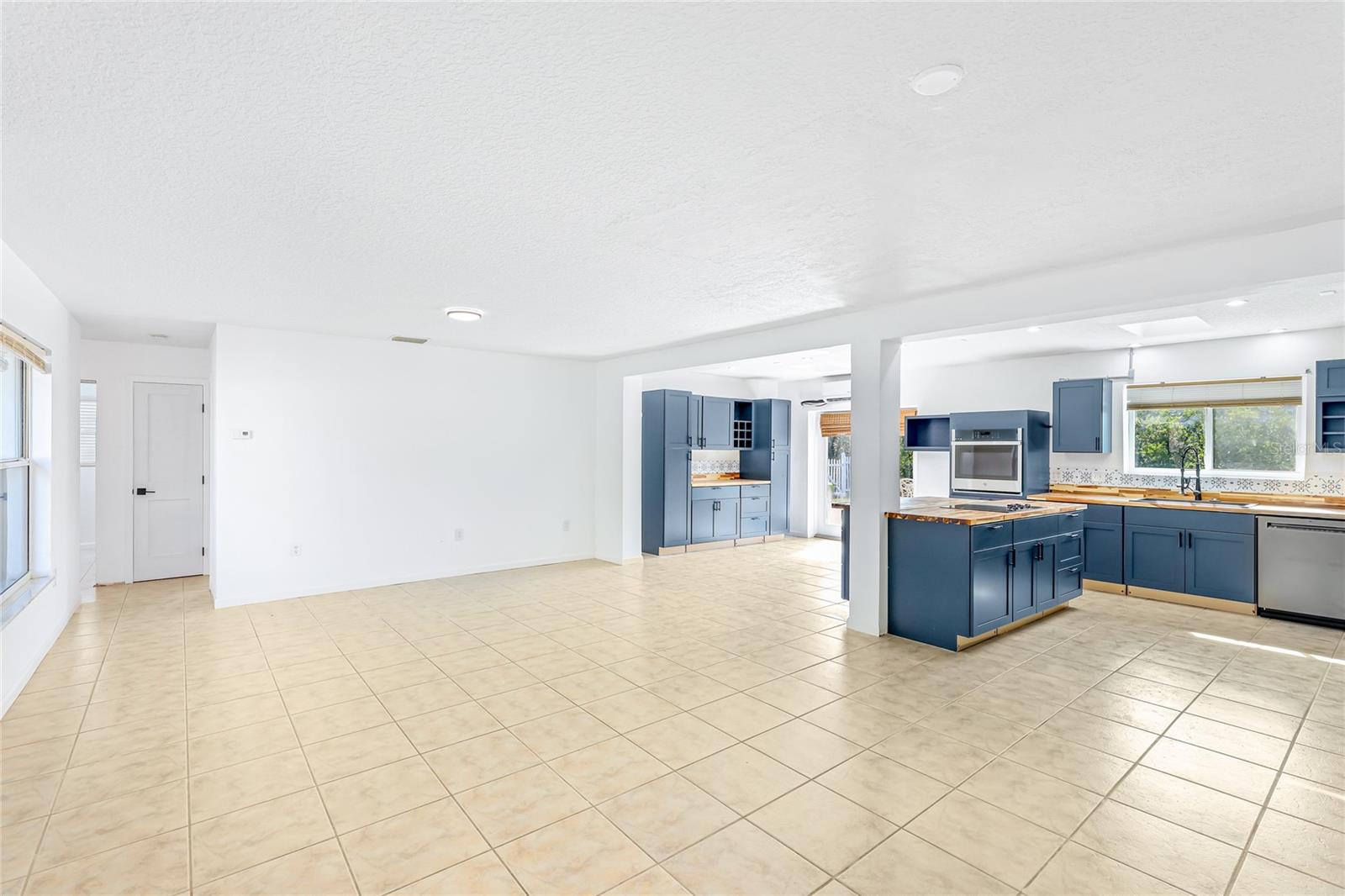 333 Sally Lee Drive, FL