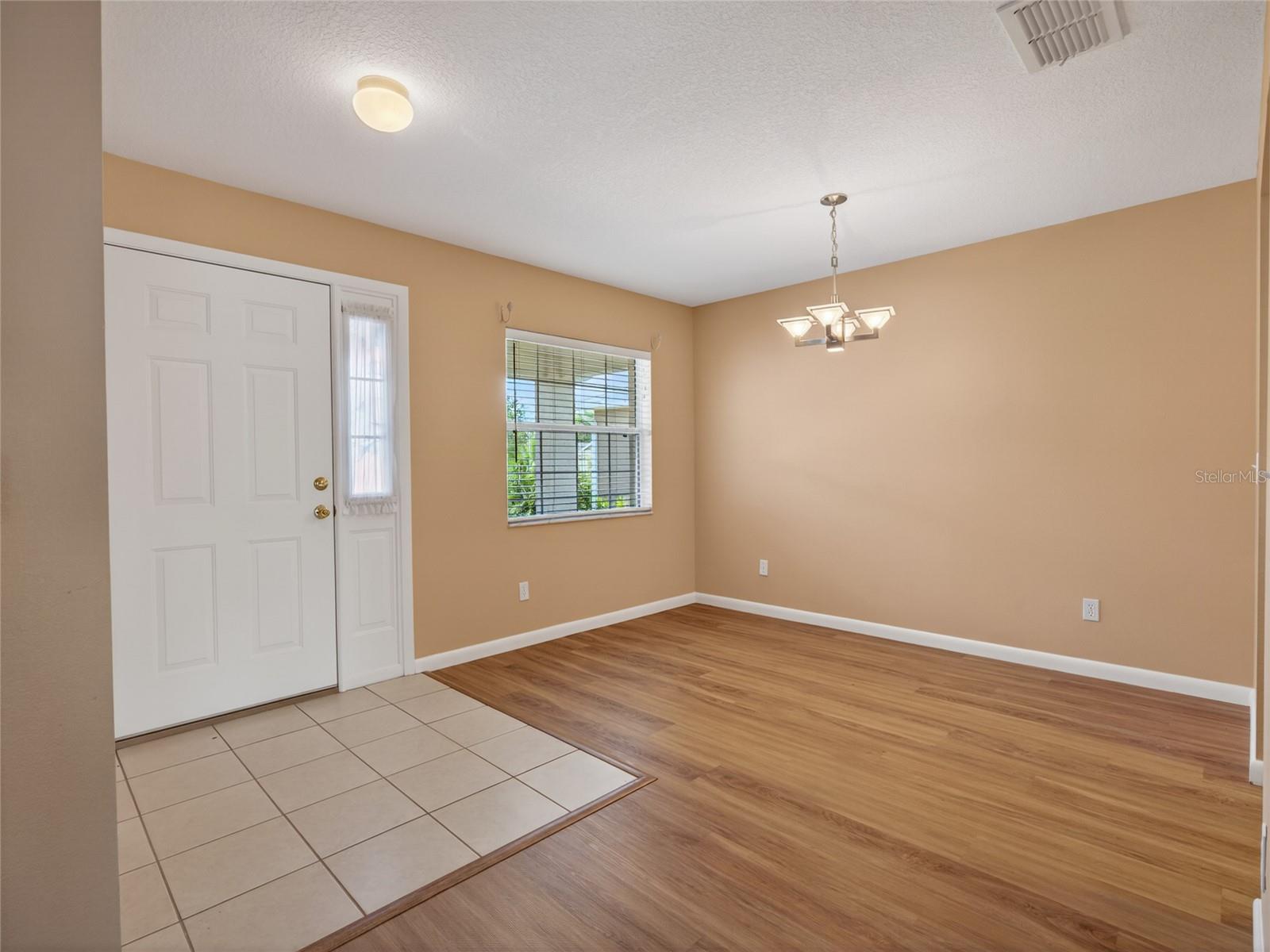 9735 92nd Place Road, FL