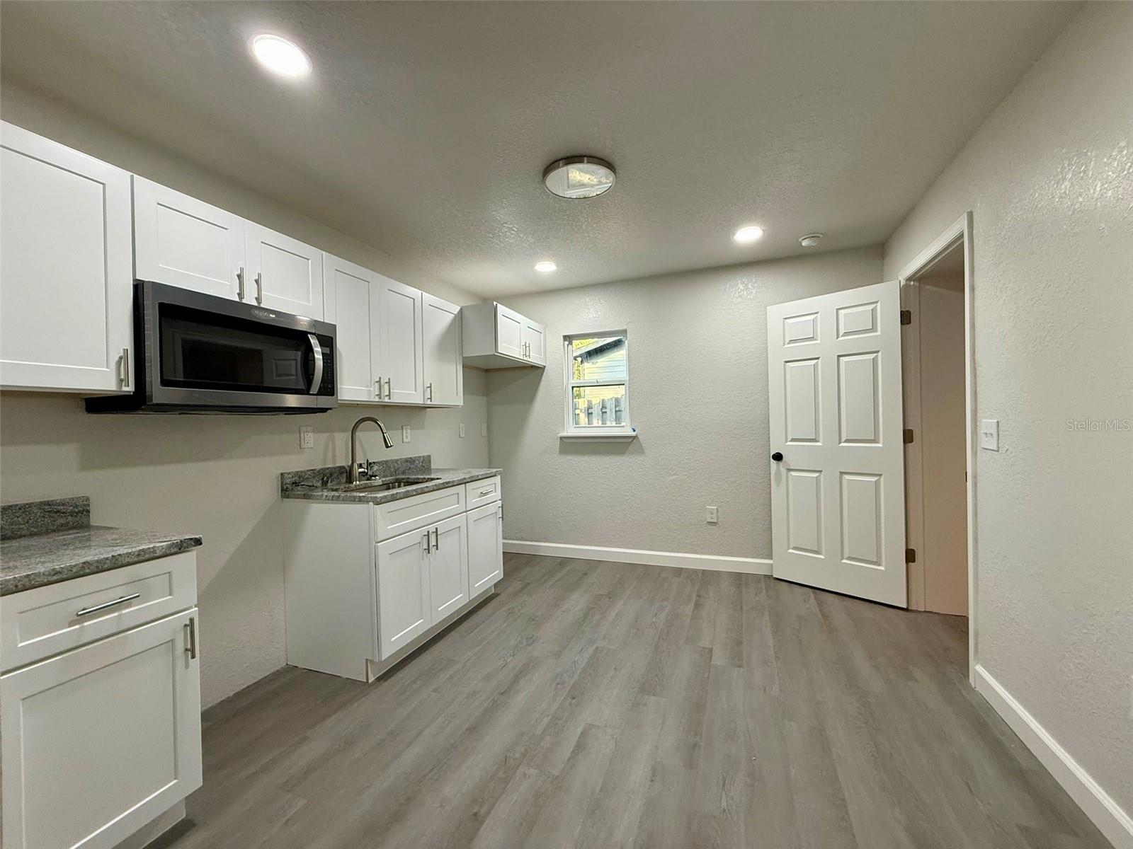 1030 18th Terrace, FL