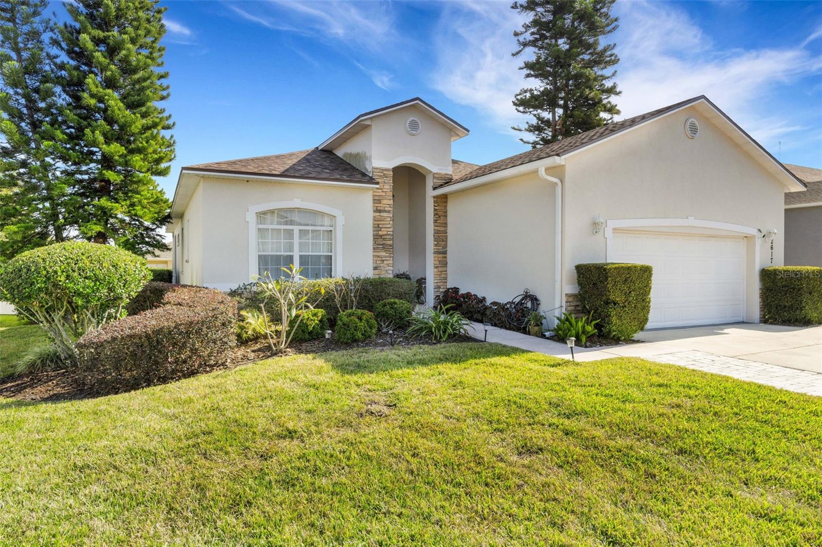 2617 Hickory View Loop, FL