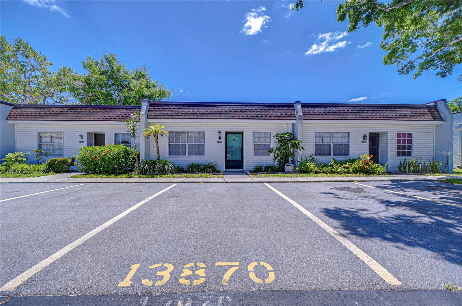 13870 Oakwood Lane, FL