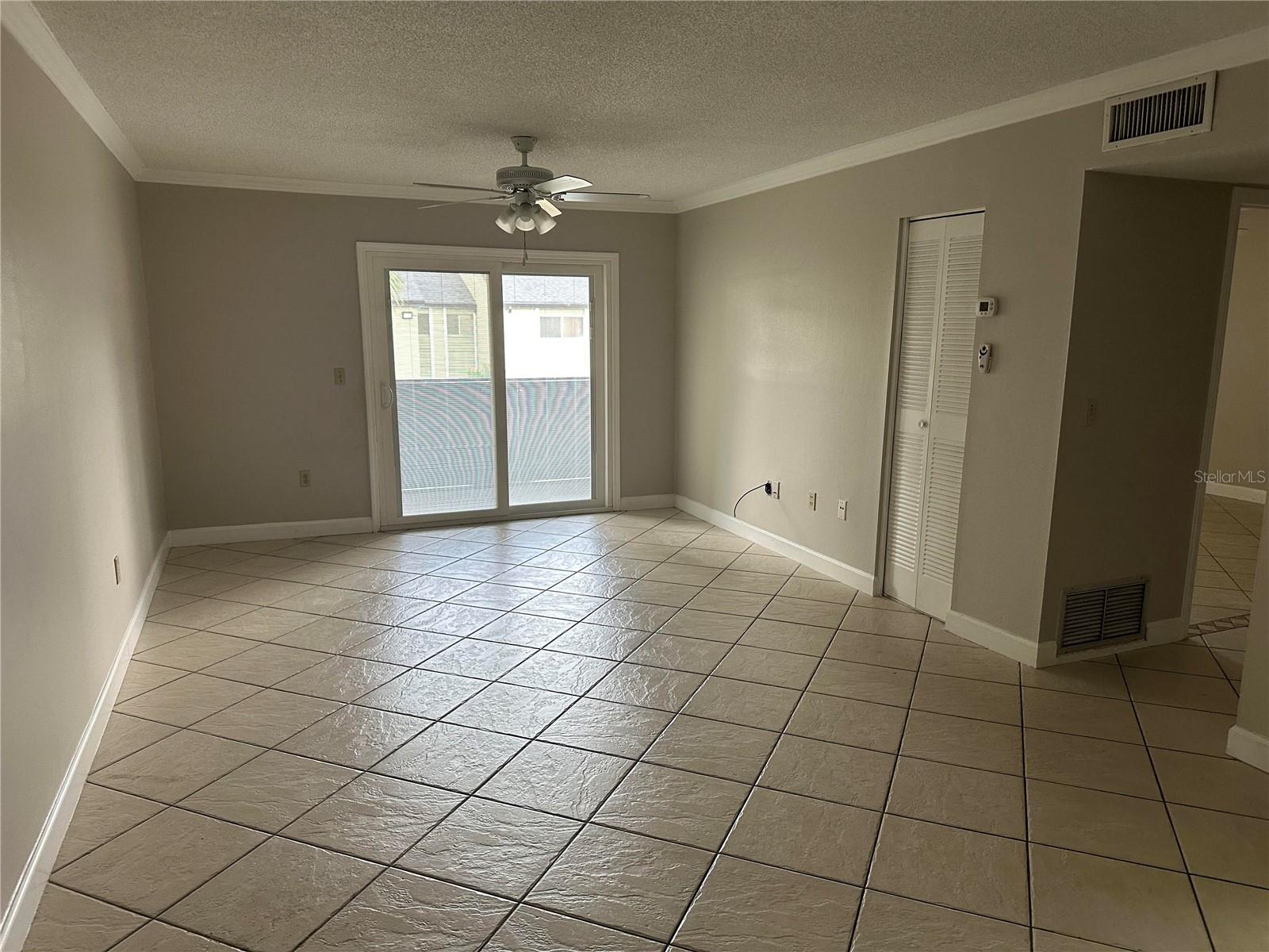 904 Lake Destiny Road, FL