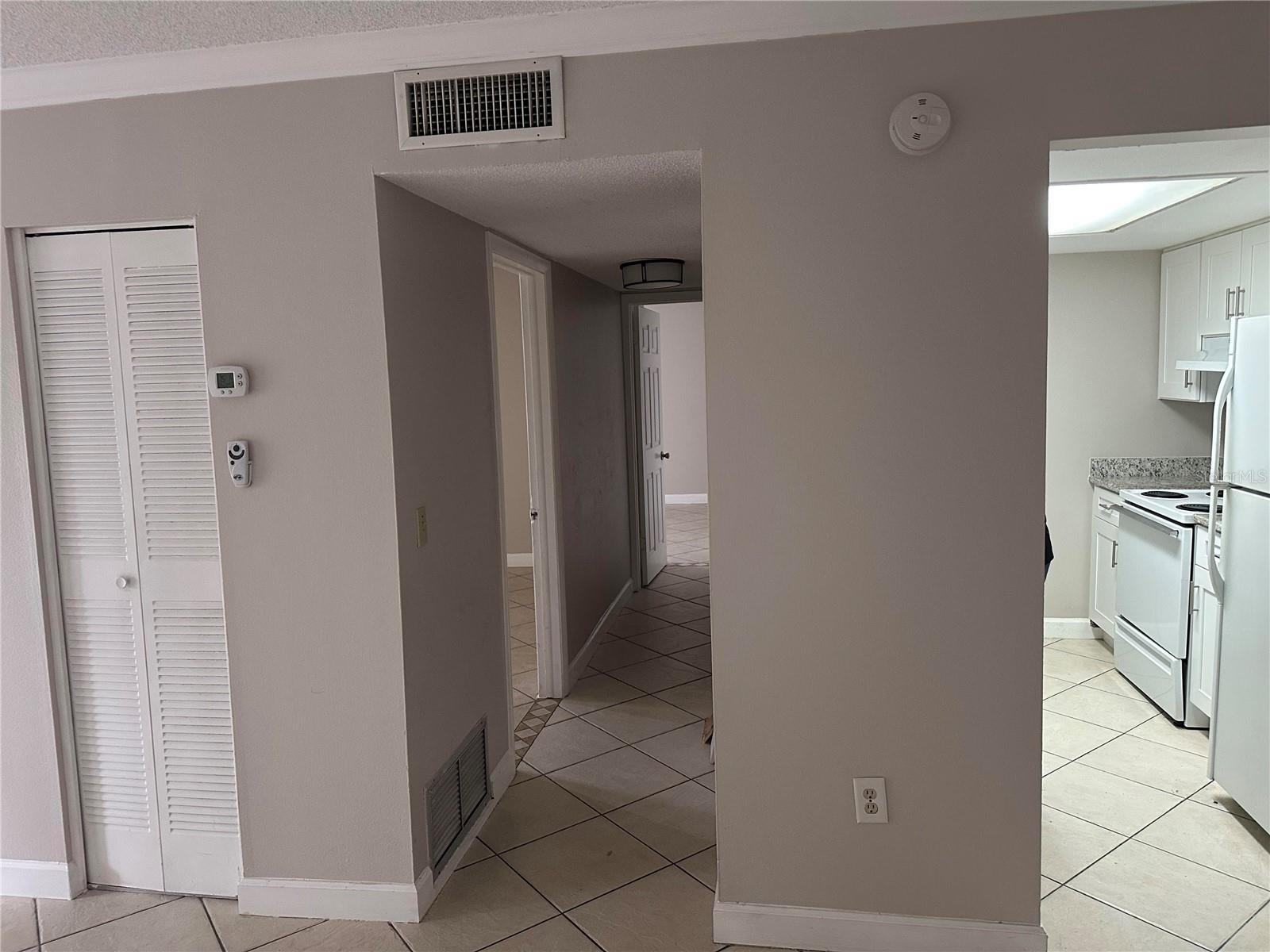 904 Lake Destiny Road, FL