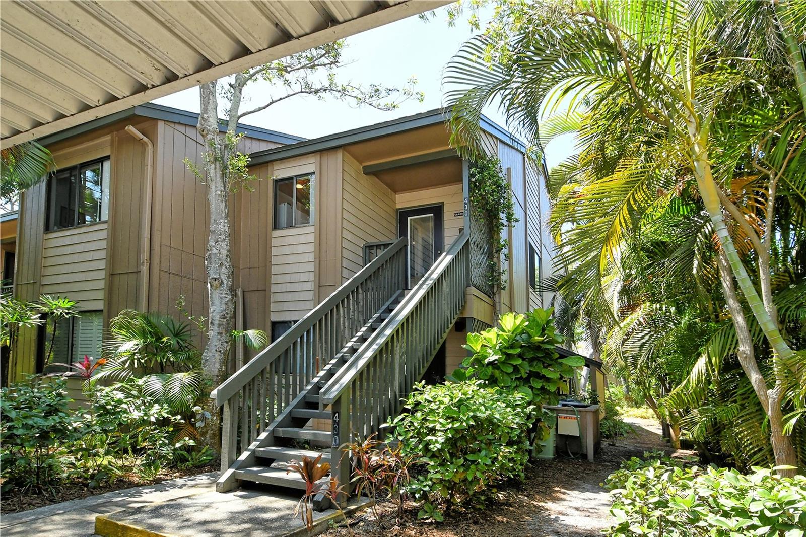 1720 Glenhouse Drive, FL