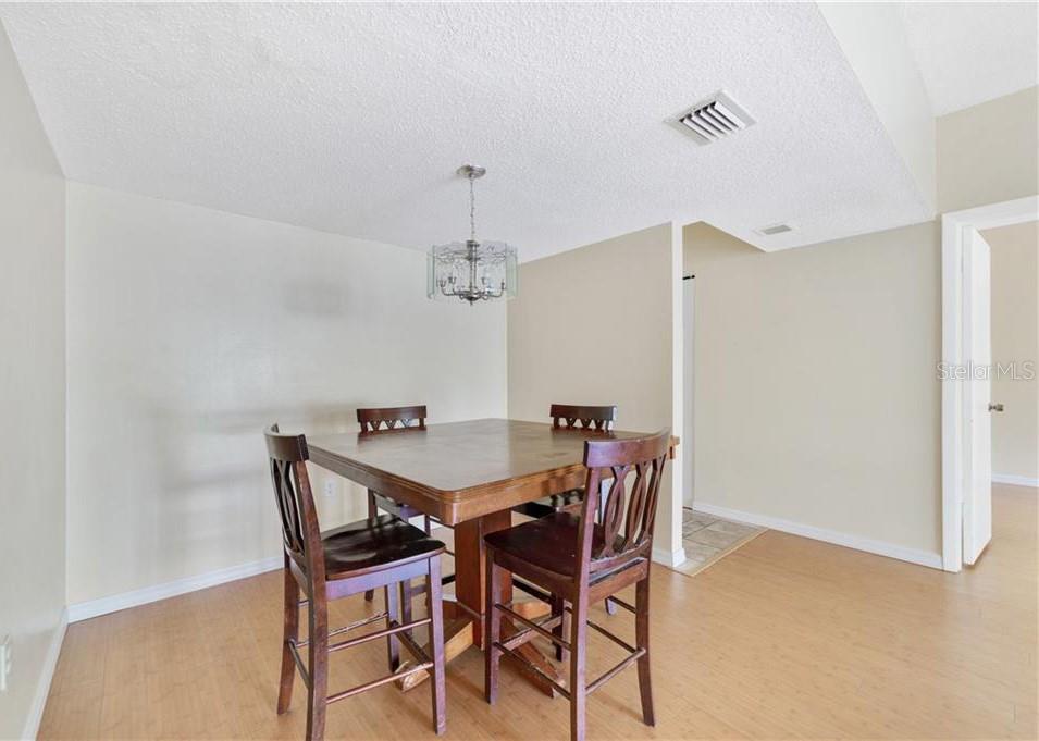 3254 Semoran Boulevard, FL