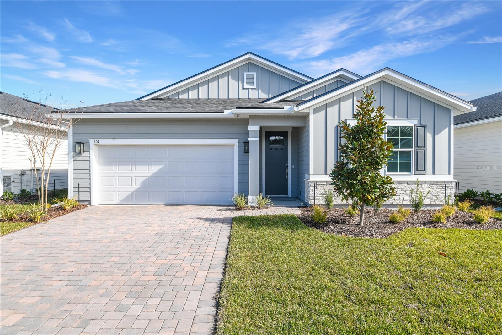201 Enclave Ave, FL