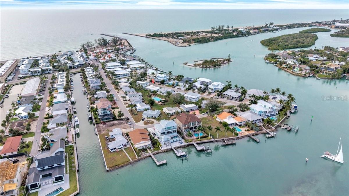 904 Inlet Circle, FL