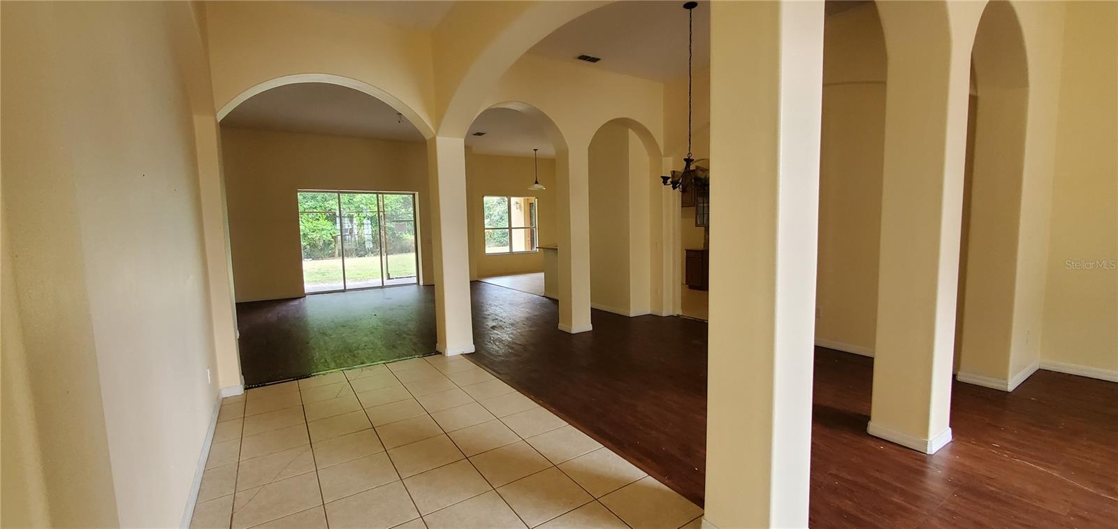 2196 Laurel Blossom Circle, FL