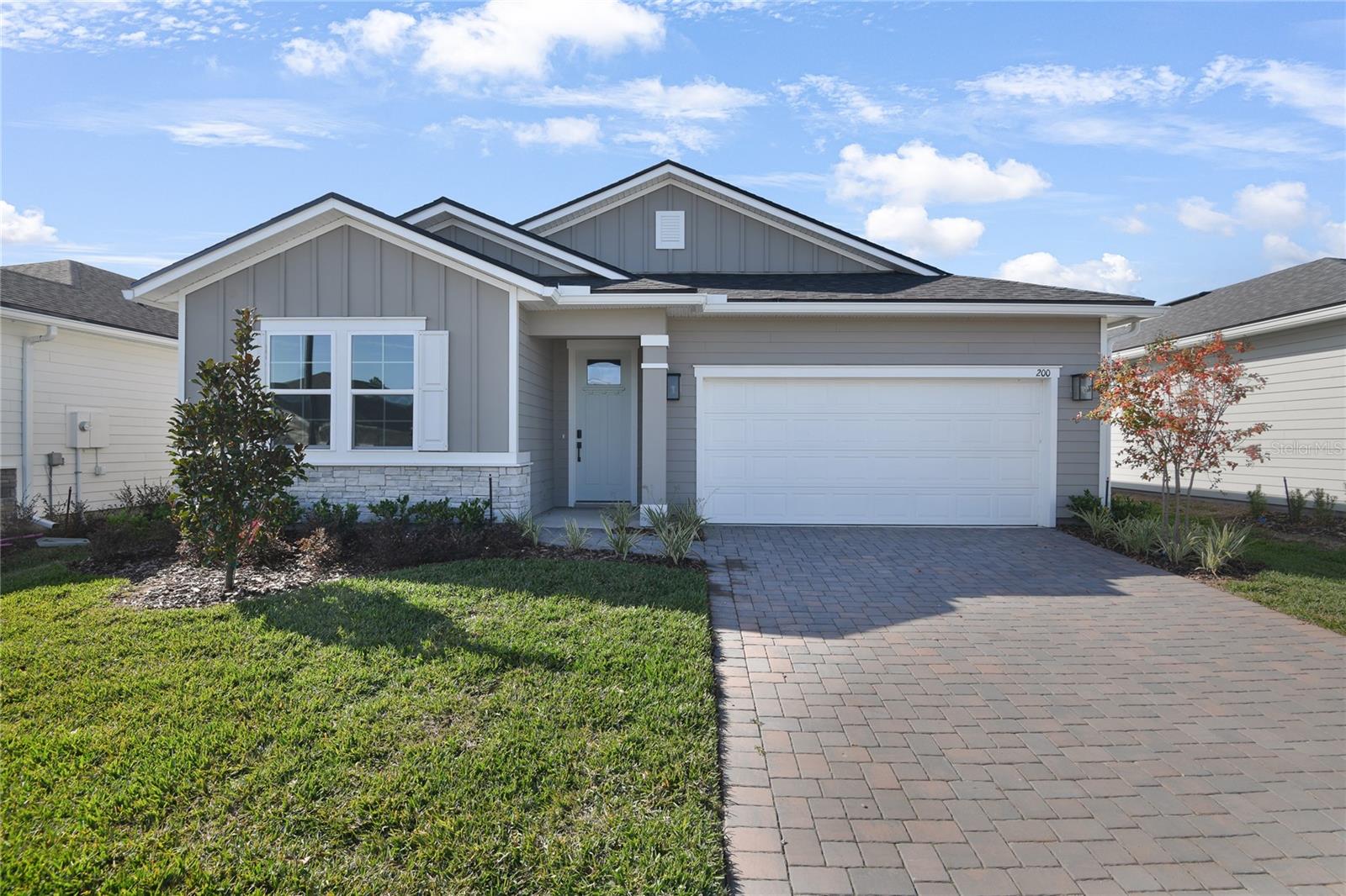 200 Enclave Ave, FL