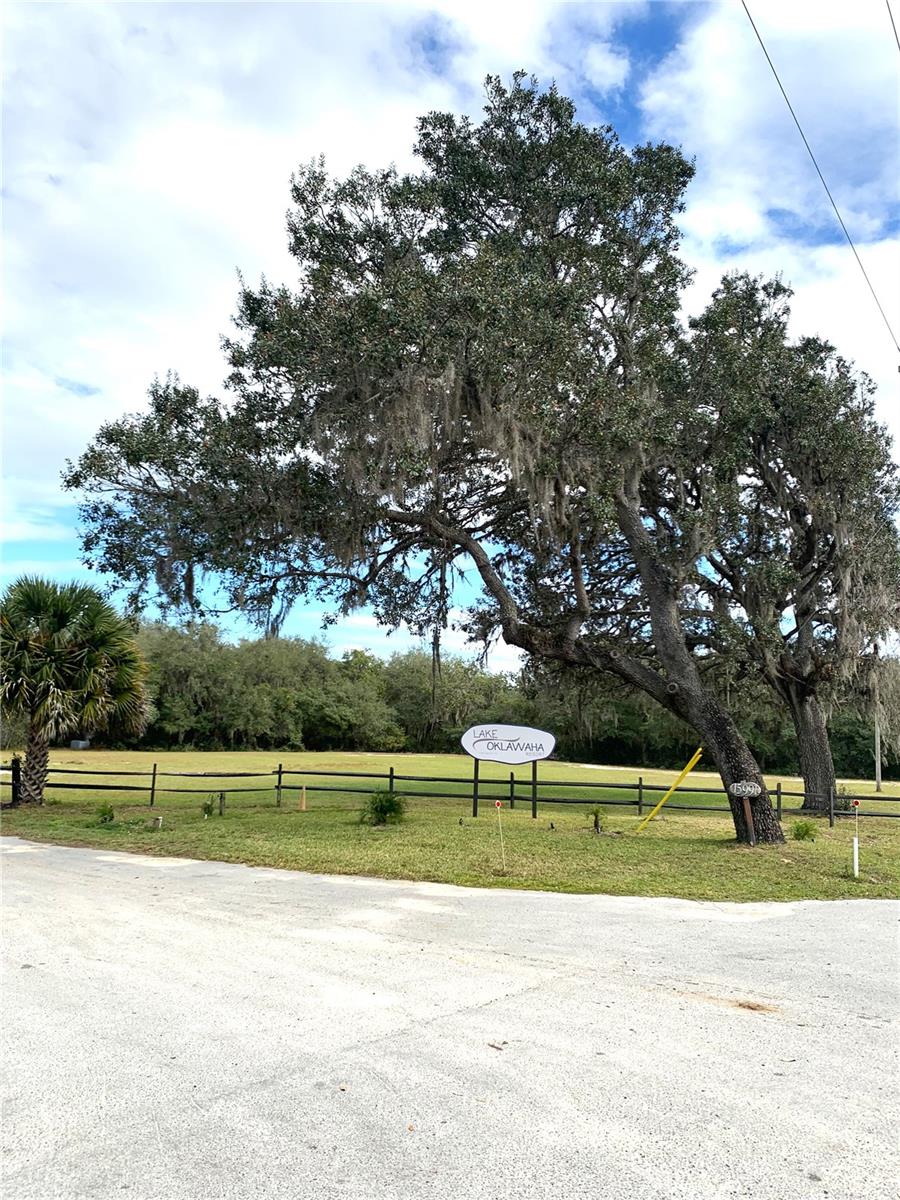 15991 243rd Place Road, FL