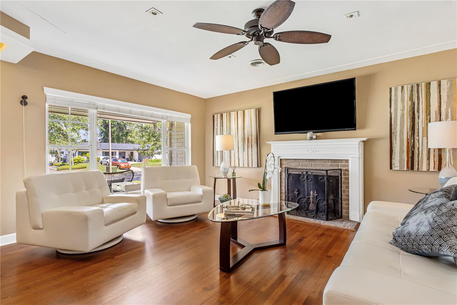 676 Dunblane Drive, FL