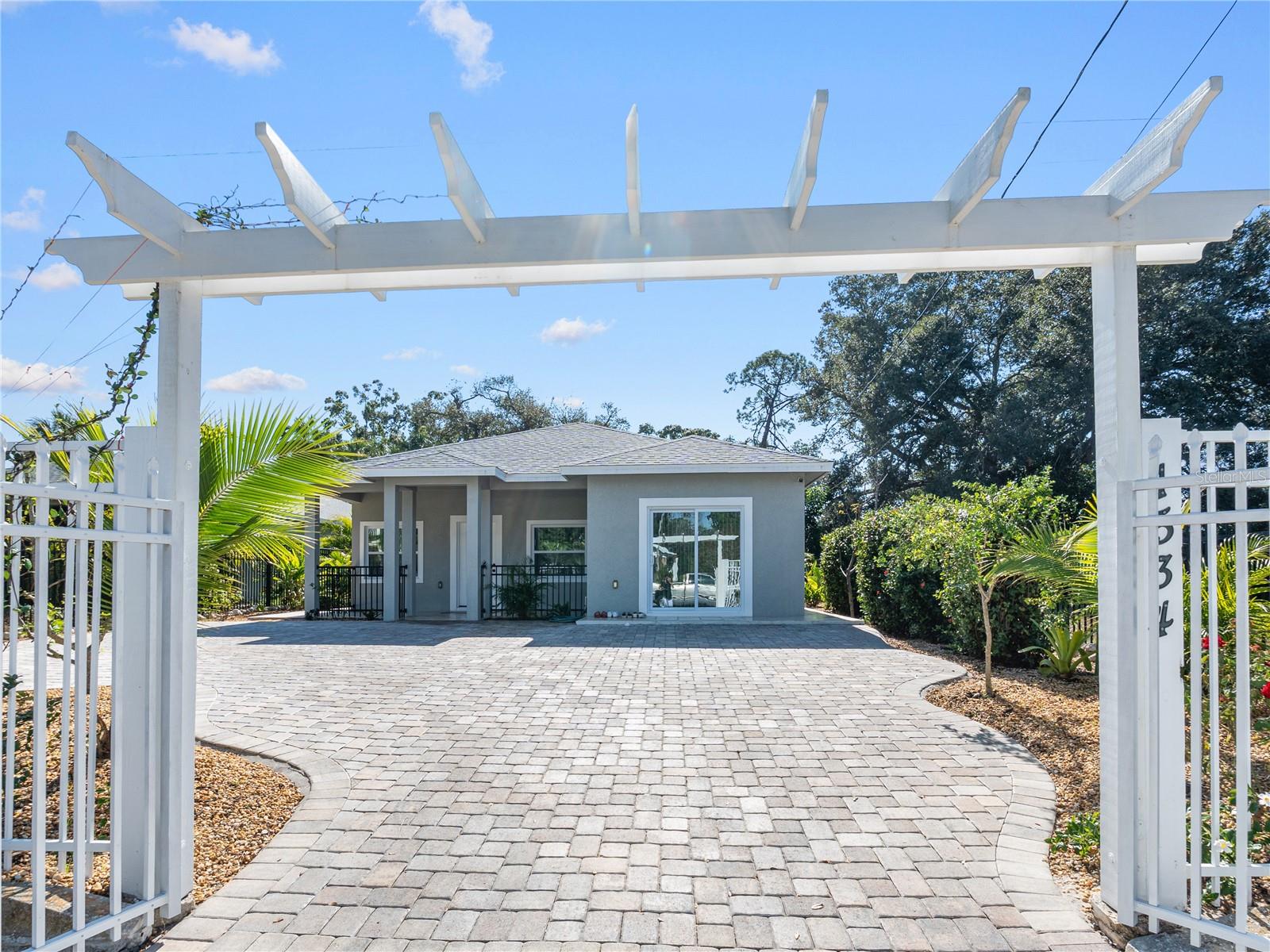 1534 25th Street, FL