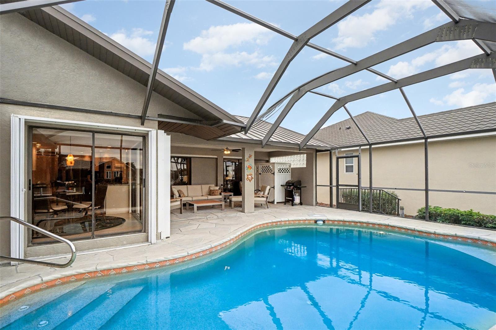 100 Colony Point Drive, FL