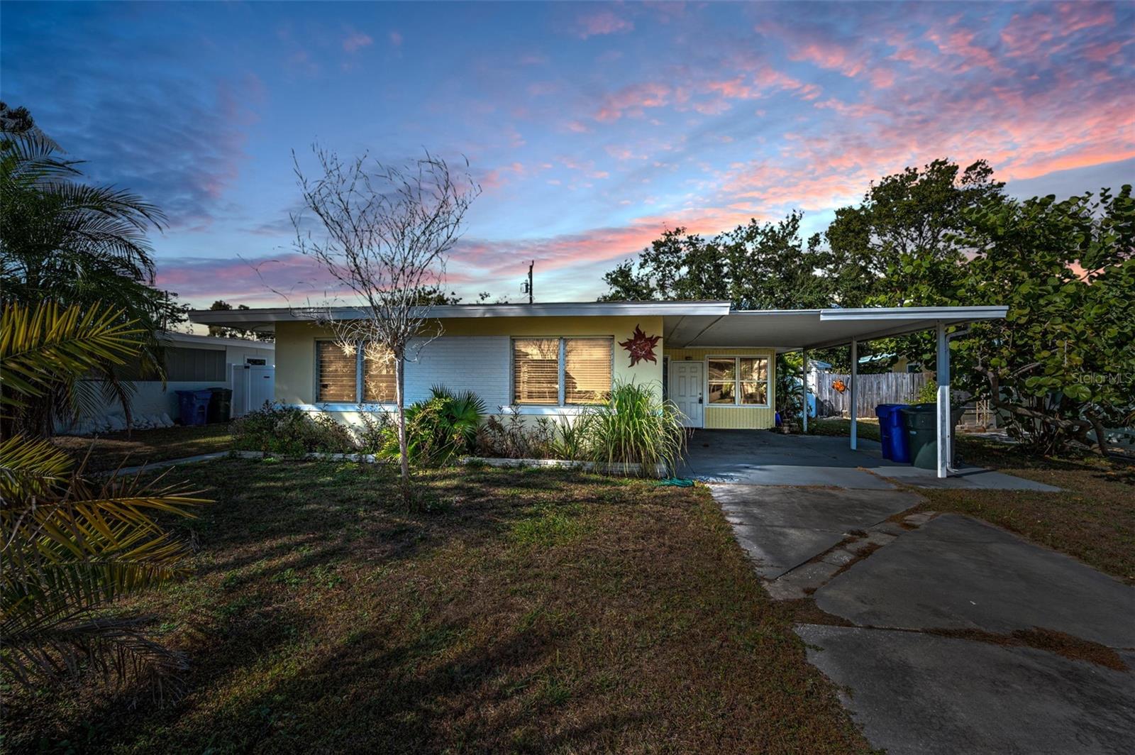 2476 Coronado Way, FL