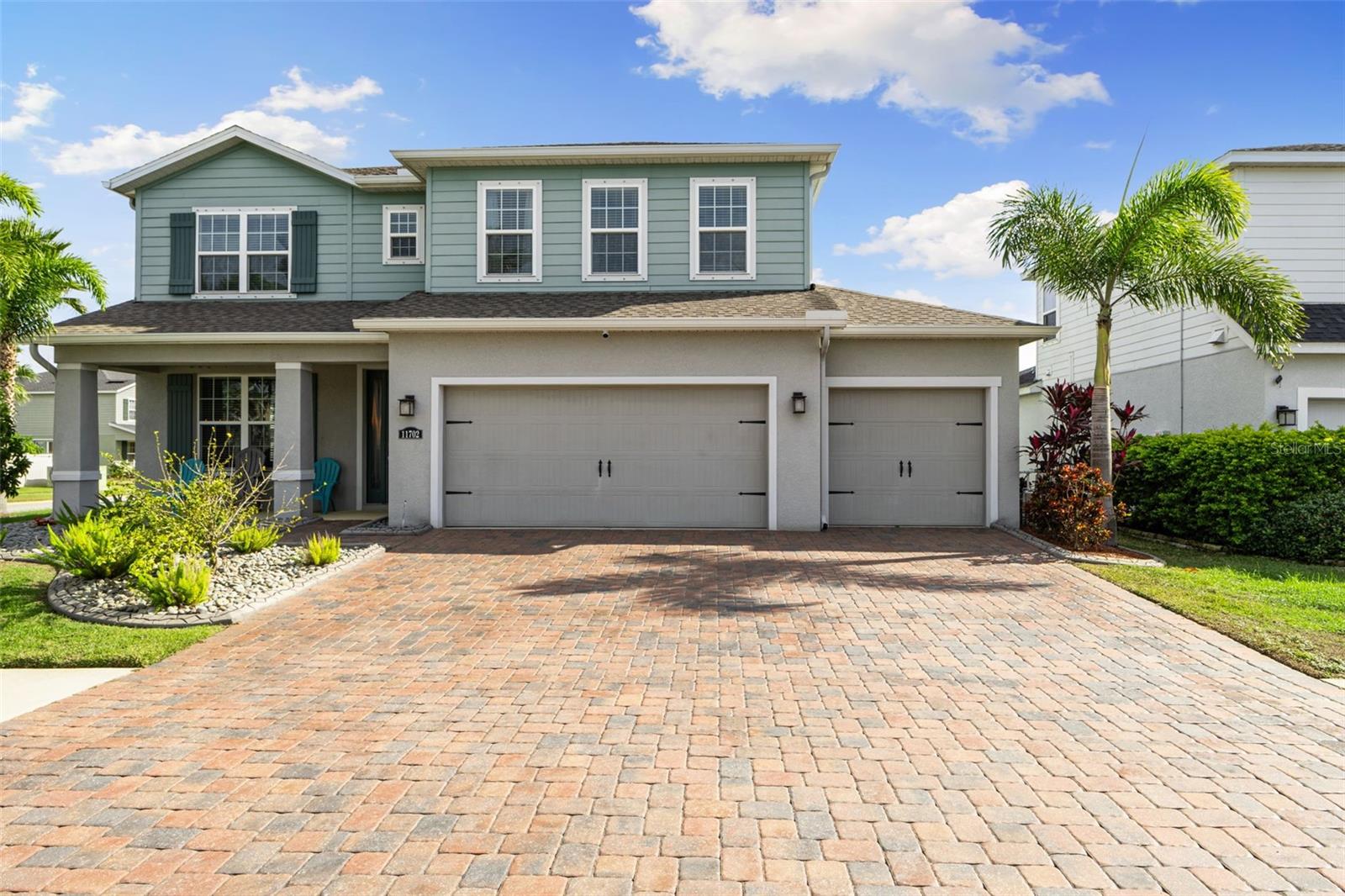 11702 Lake Lucaya Drive, FL