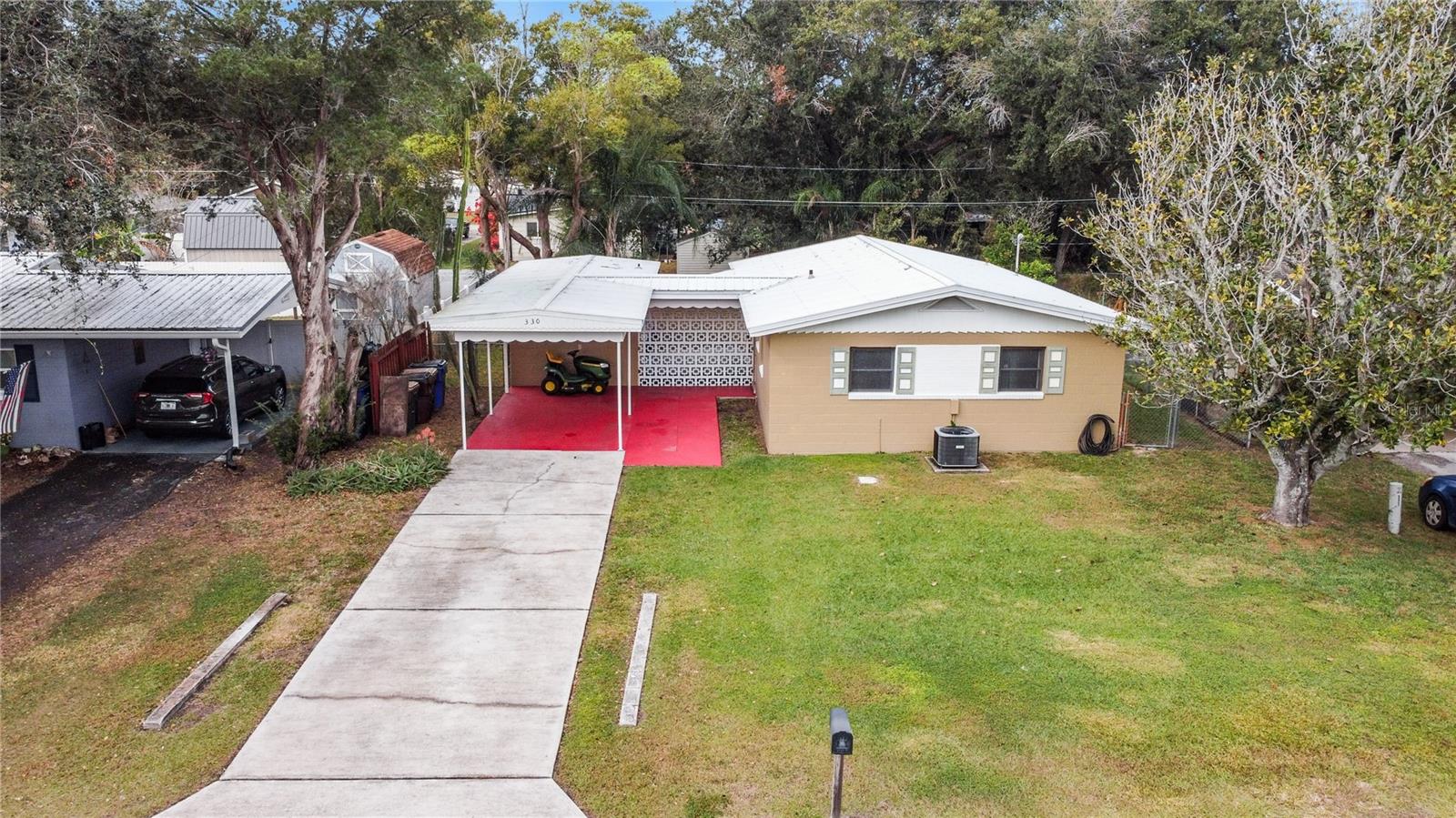 330 Dakota Ave, FL