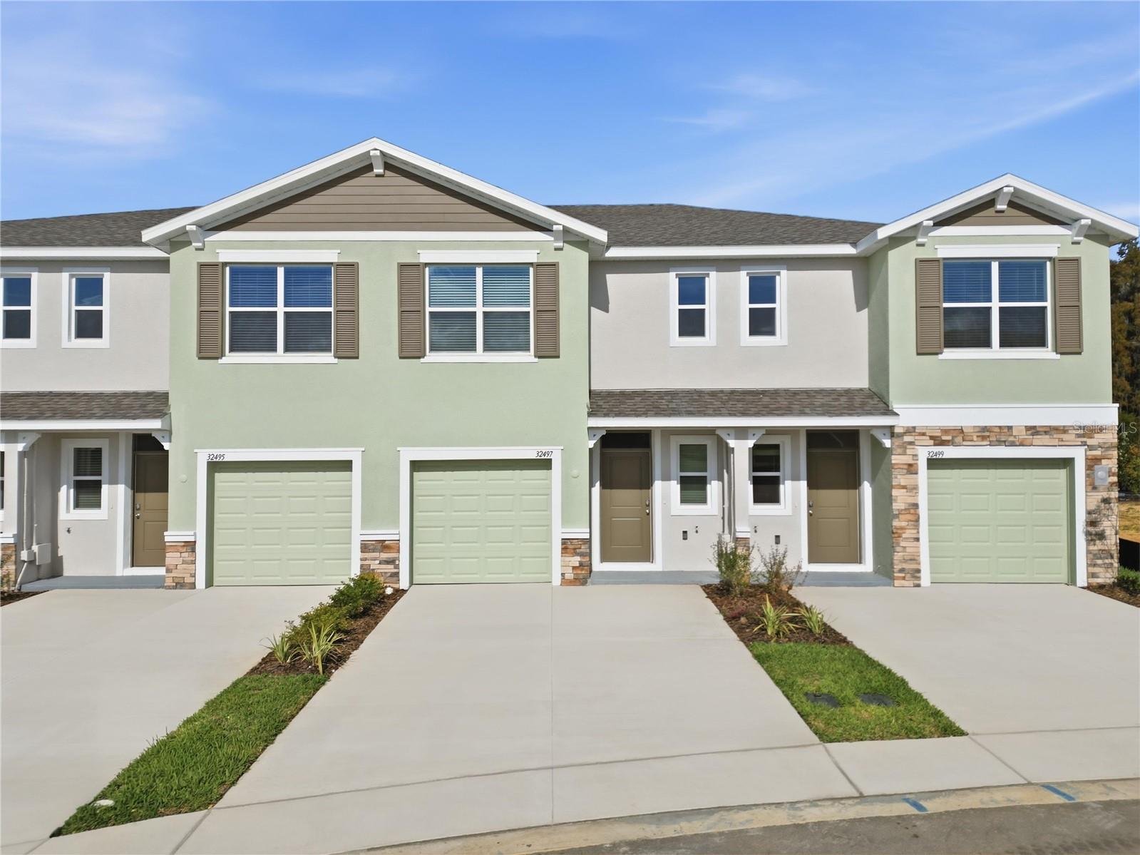32497 Midsummer Night Lane, FL