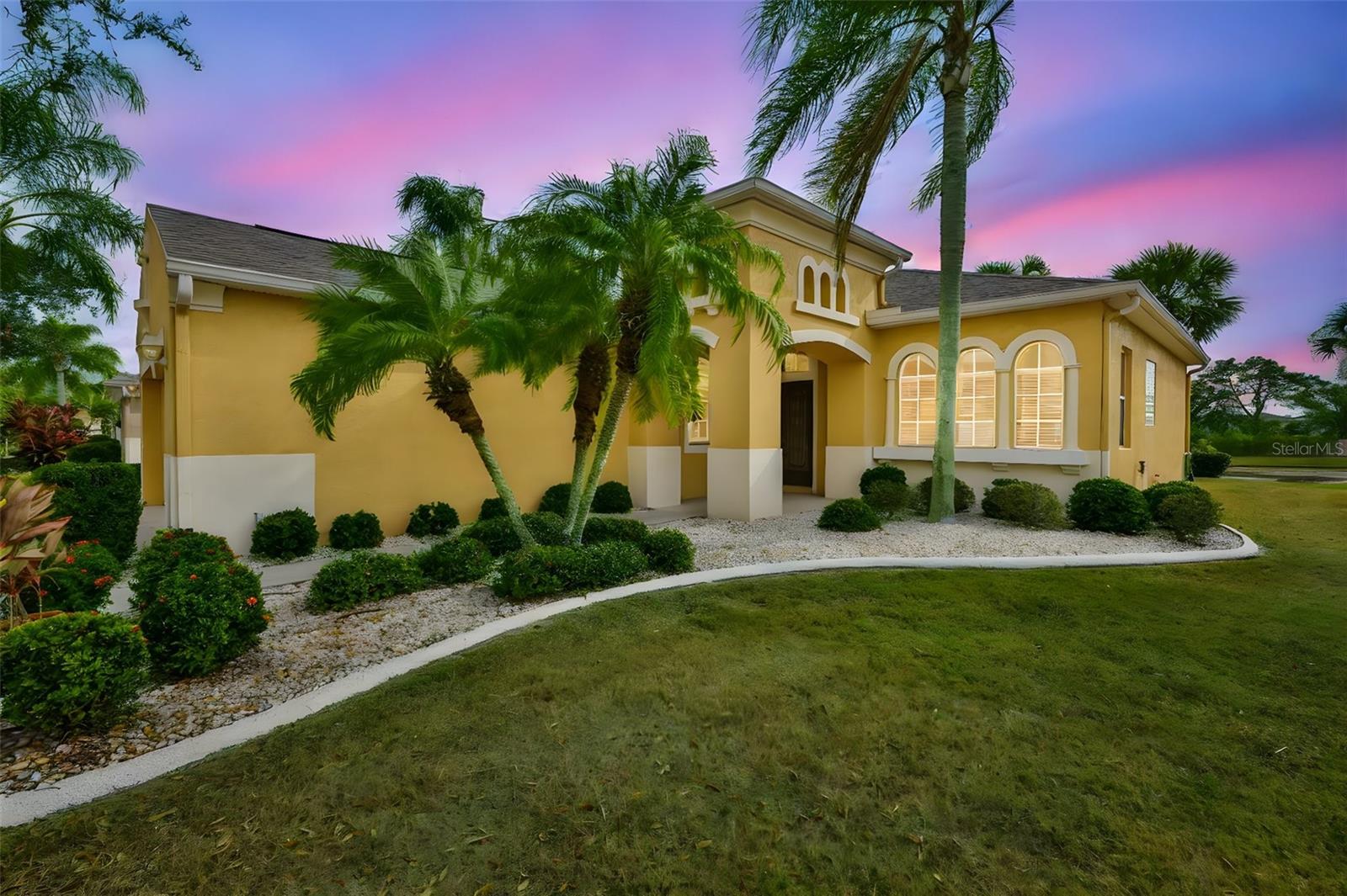 840 King Leon Way, FL