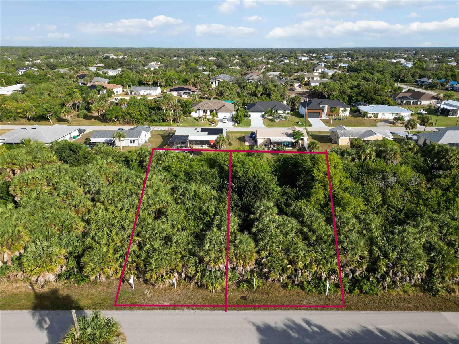 18699 & 18707 Ashcroft Circle, FL