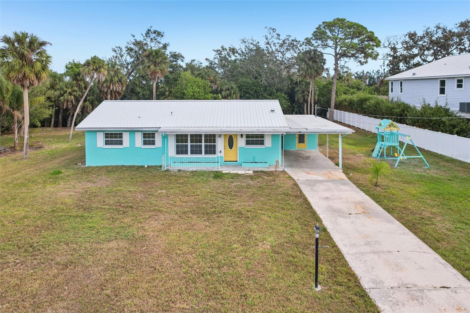 215 17th Street, FL