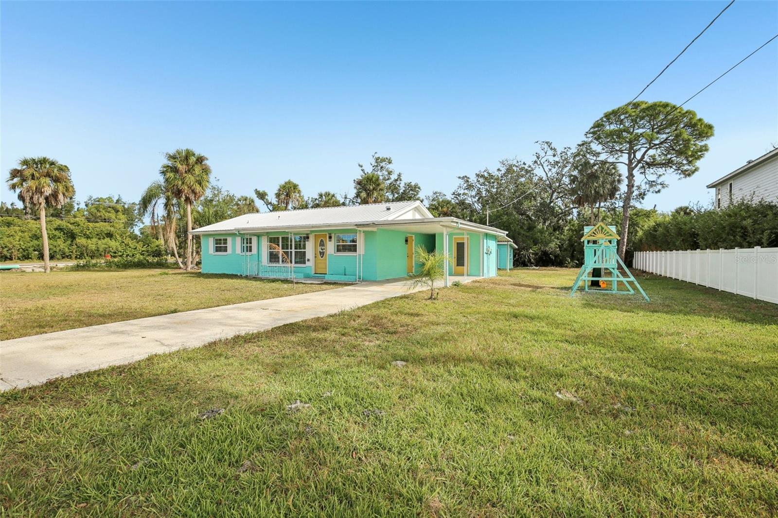 215 17th Street, FL