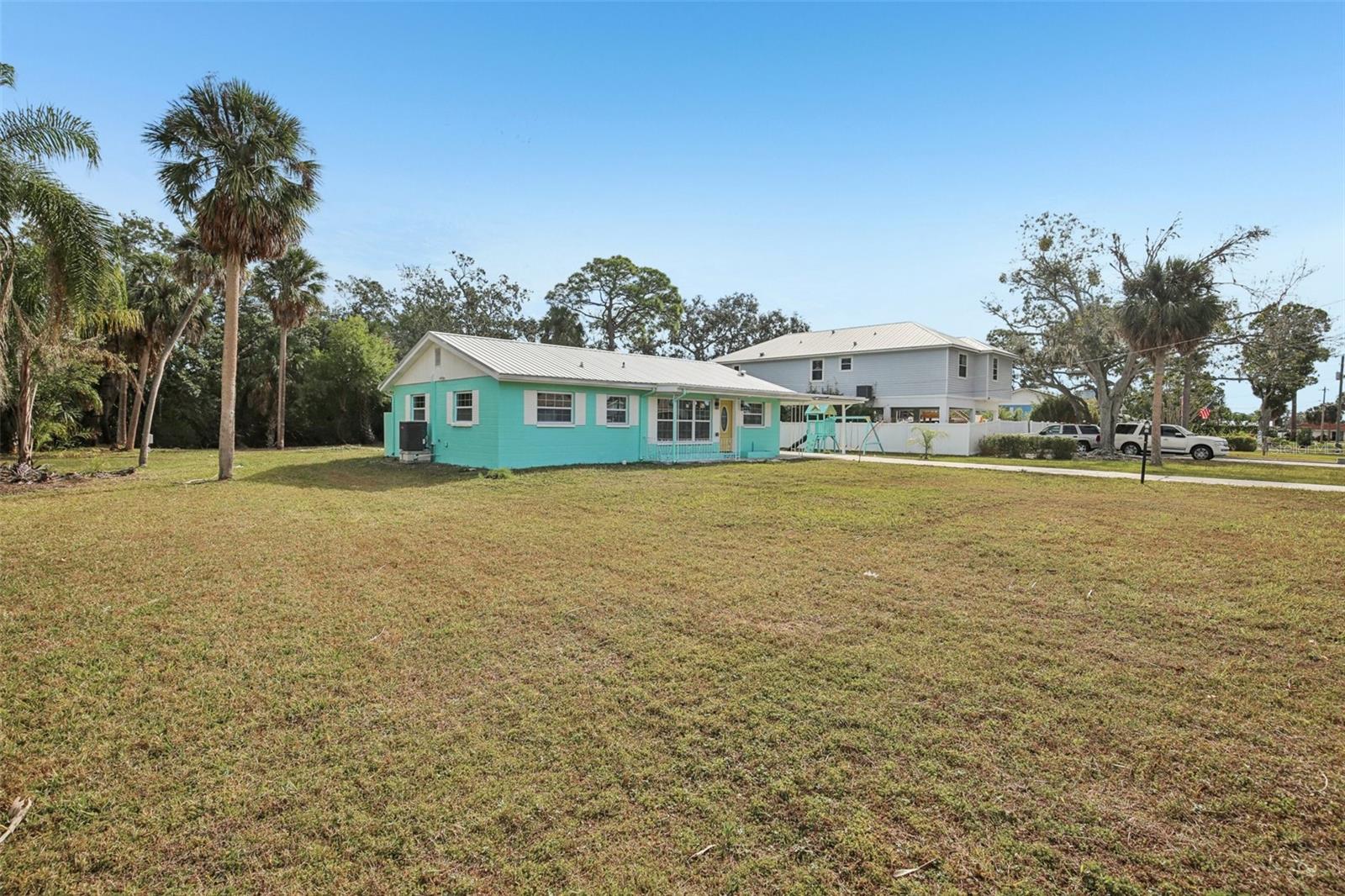 215 17th Street, FL