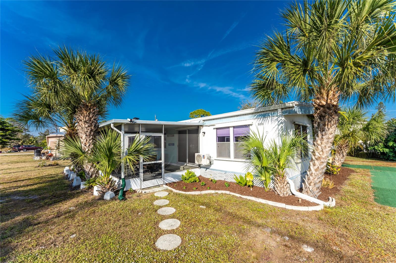 3111 Waterside Dr, FL