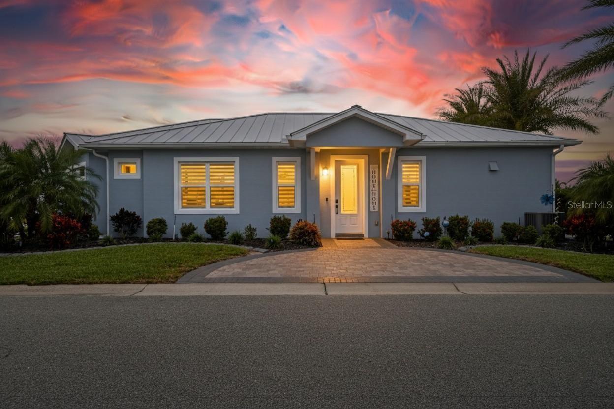3287 Red Tail Hawk Dr, FL