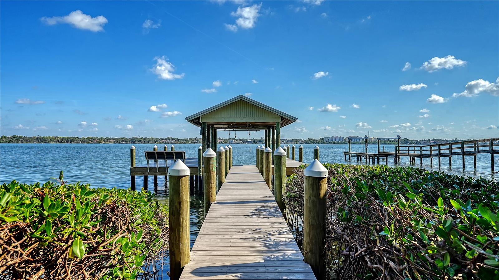 1042 Casey Key Road, FL