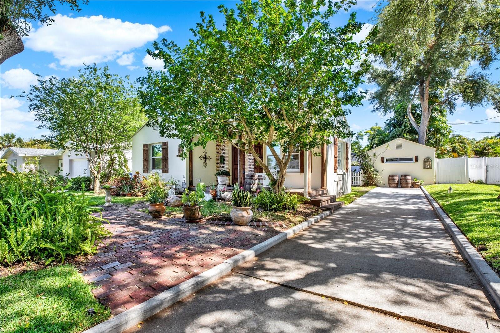 734 37th Avenue, FL