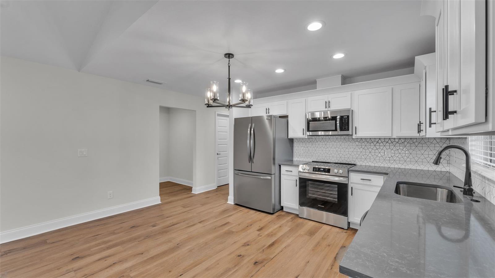 5429 Simmons Road, FL