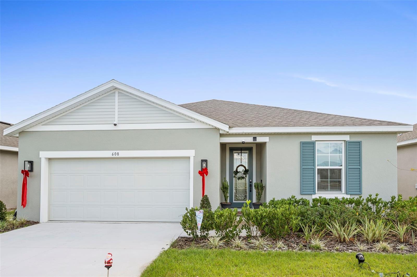 608 Hennepin Loop, FL