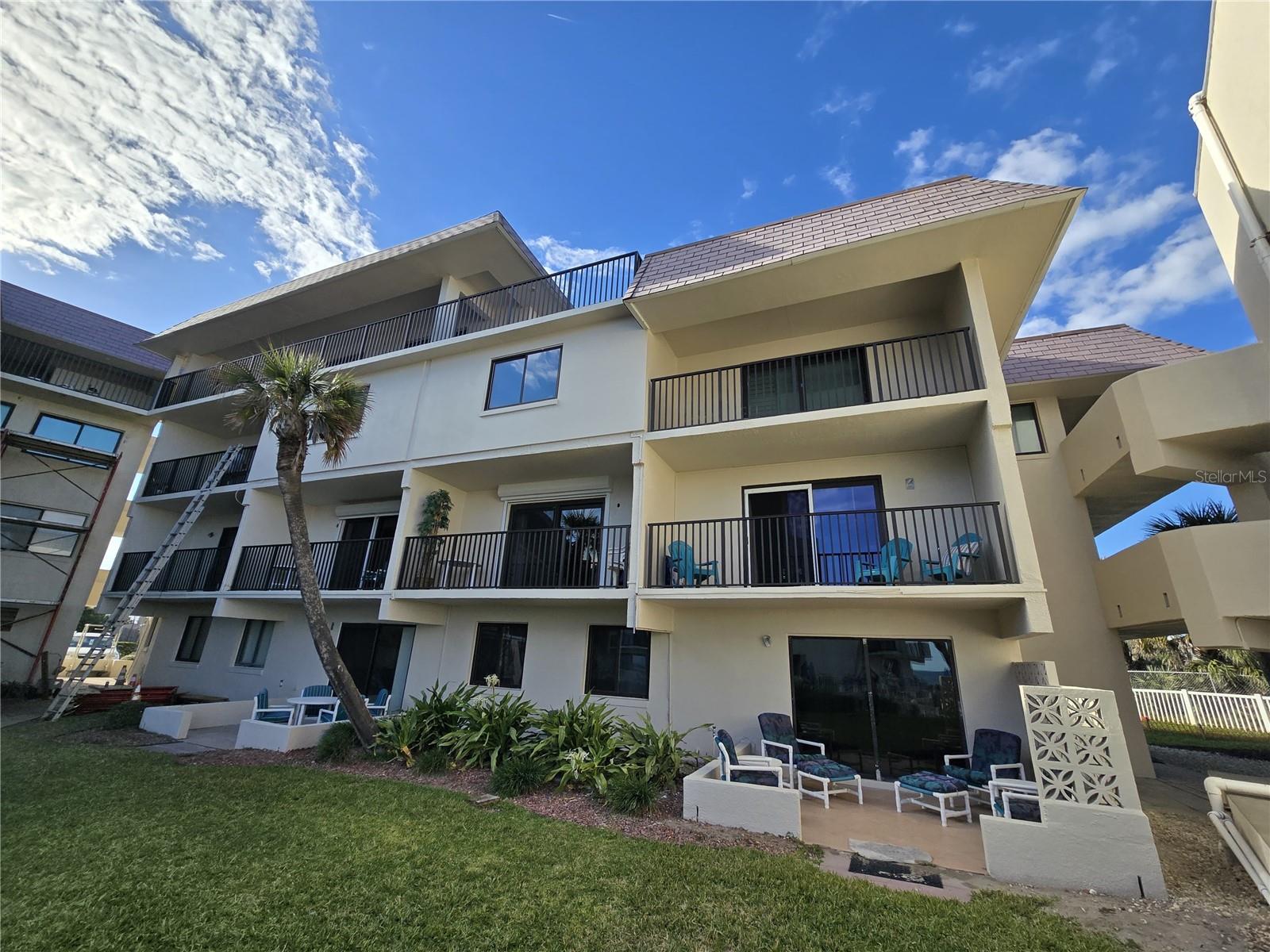 935 Ocean Shore Boulevard, FL