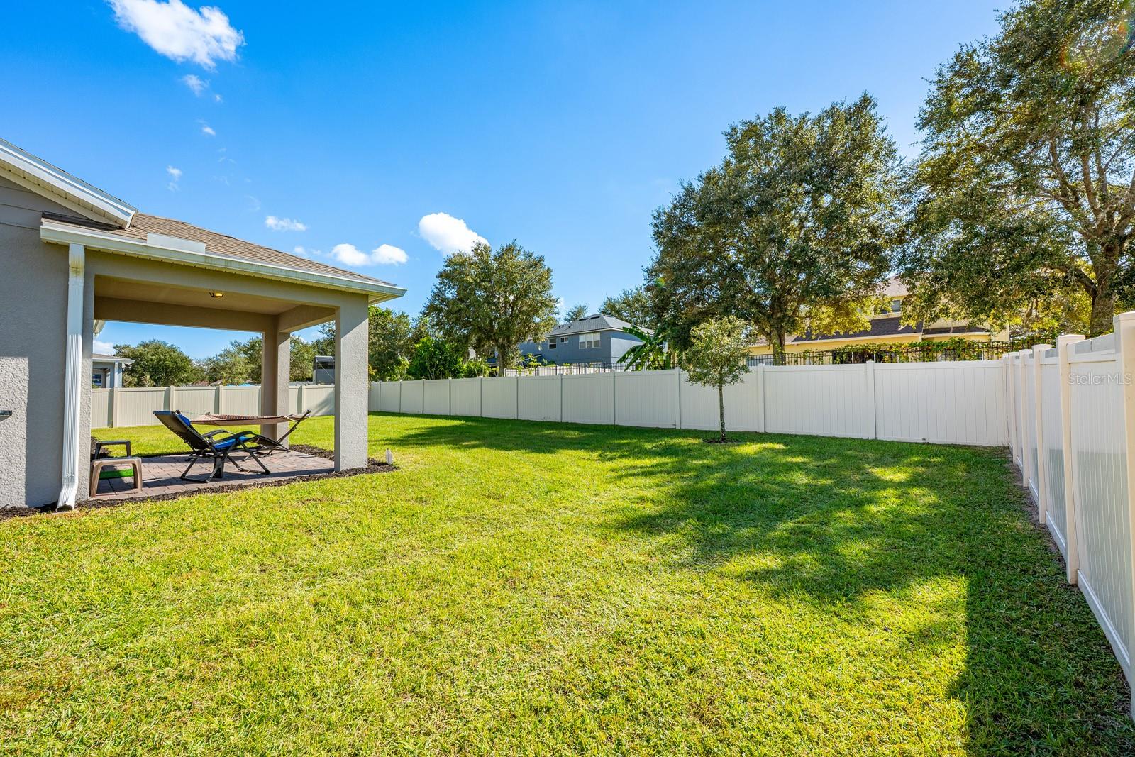 2713 Hilltop Loop, FL