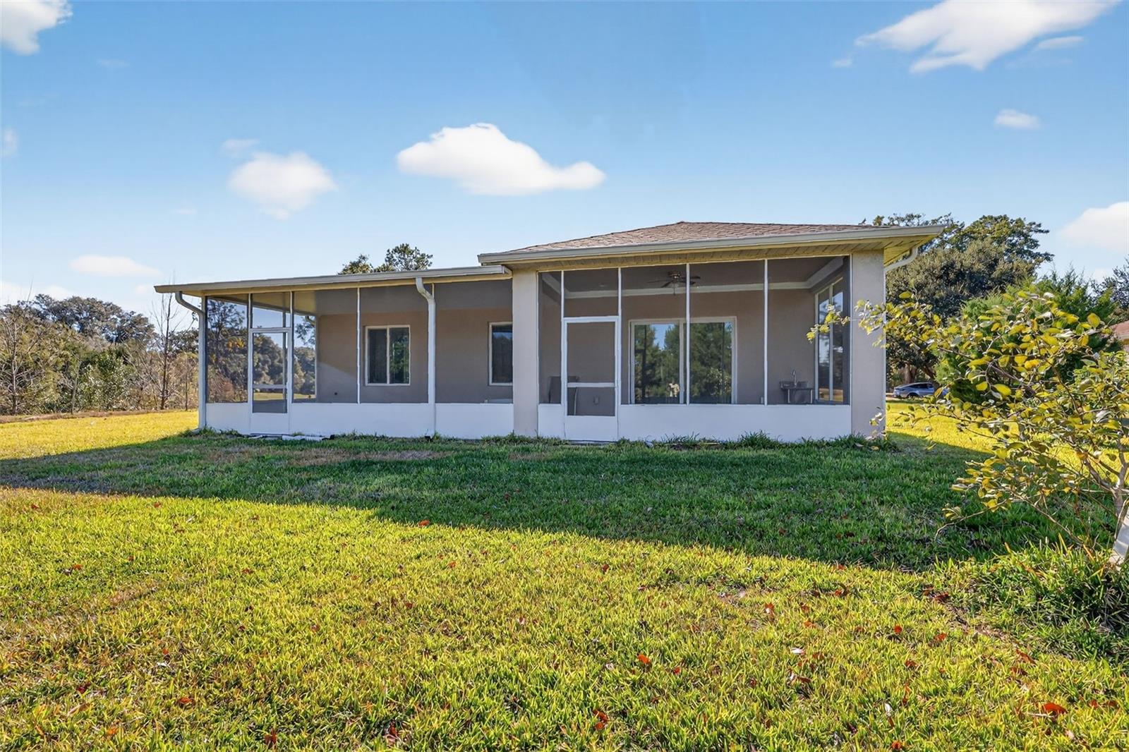 588 Dowling Circle, FL