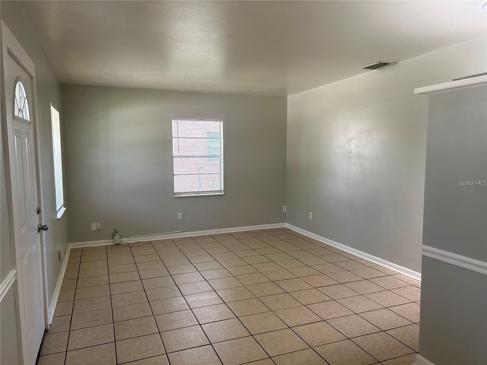 232 Beverly Boulevard, FL